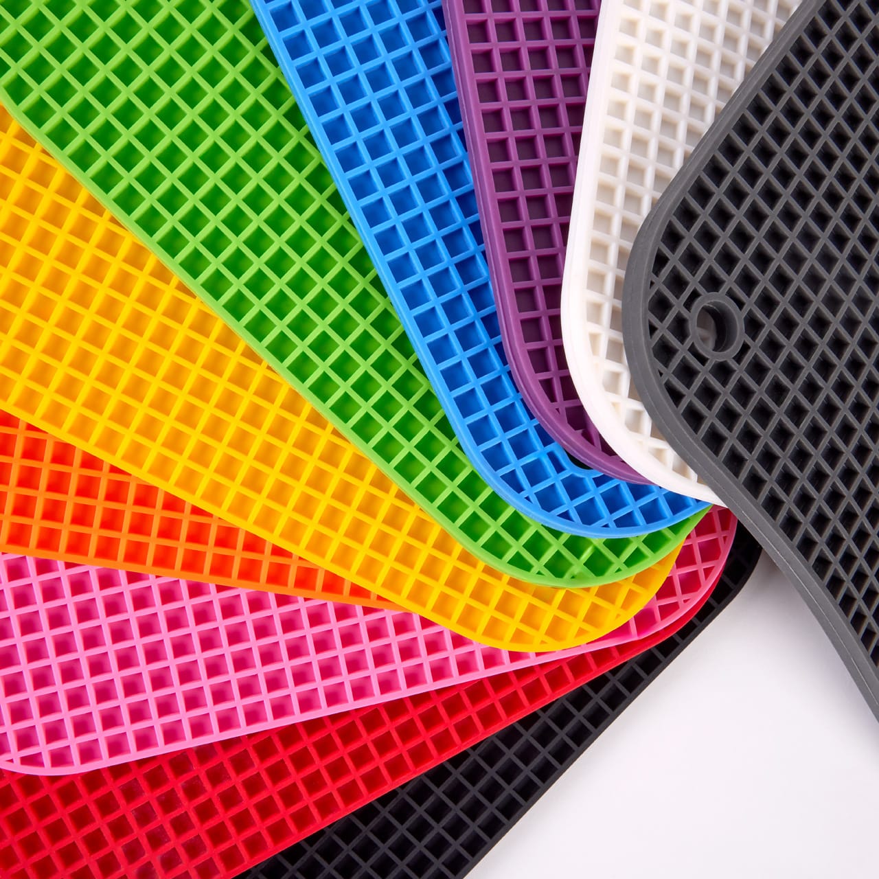 LRTrivet-silicone-hotpad-trivet-9x12-g03.jpg
