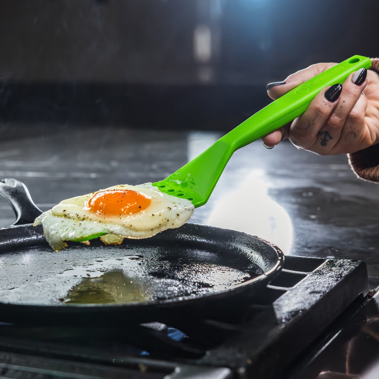 slotted-turner-gr-egg.jpg